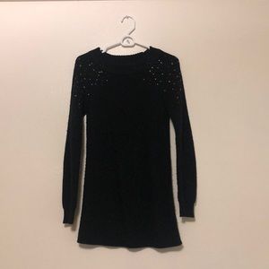 Black knitted sweater
